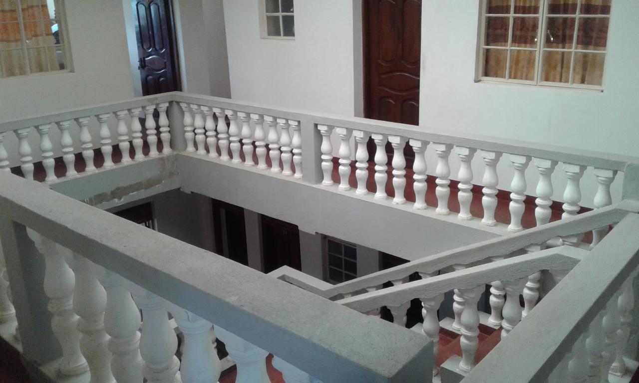 Skyway Hotel Entebbe Exterior photo